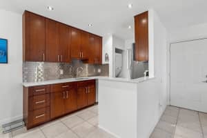 632 Trace Cir APT 203, Deerfield Beach, FL 33441, Sold 05/09/22