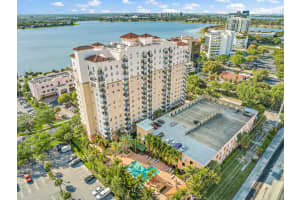 616 Clearwater Park Rd #1, West Palm Beach, FL 33401, Sold 04/29/22