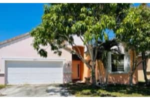 9573 Lago Dr, Boynton Beach, FL 33472, Sold 05/05/22