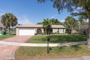 8711 SW 51st Ct, Cooper City, FL 33328, Sold 05/12/22