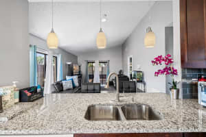 5150 Garden Hills Cir, West Palm Beach, FL 33415, Sold 05/06/22