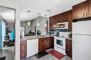 5150 Garden Hills Cir, West Palm Beach, FL 33415, Sold 05/06/22