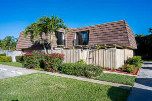 1410 14th Ln, Palm Beach Gardens, FL 33418, Sold 06/07/22