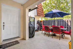 2216 White Pine Cir b, Greenacres, FL 33415, Sold 06/10/22