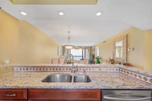 9900 S Ocean Dr APT 903, Jensen Beach, FL 34957, Sold 05/03/22