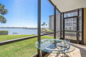 896 N Federal Hwy APT 132, Lantana, FL 33462, Sold 05/11/22