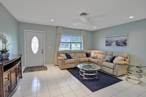 2728 Peer Ln, Delray Beach, FL 33445, Sold 06/06/22