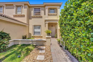 4992 Victoria Cir, West Palm Beach, FL 33409, Sold 05/20/22