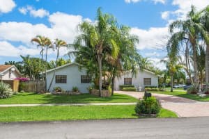 770 Ryanwood Dr, West Palm Beach, FL 33413, Sold 05/24/22