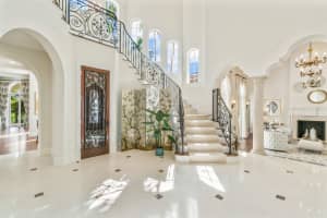 8364 Delprado Dr, Delray Beach, FL 33446, Sold 05/03/22