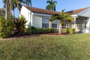 7787 Ridgewood Dr, Lake Worth, FL 33467, Sold 05/02/22