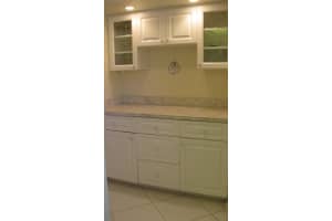 2002 S Federal Hwy APT 208, Boynton Beach, FL 33435, Sold 09/12/22