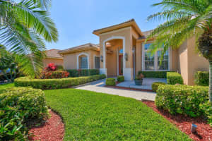 2230 SE Stonehaven Rd, Port St. Lucie, FL 34952, Sold 06/15/22