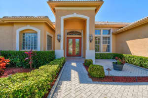 2230 SE Stonehaven Rd, Port St. Lucie, FL 34952, Sold 06/15/22