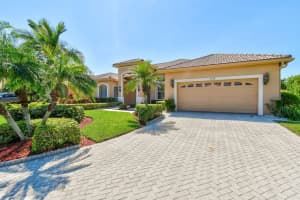 2230 SE Stonehaven Rd, Port St. Lucie, FL 34952, Sold 06/15/22