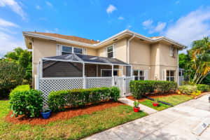 3277 SW Sunset Trace Cir, Palm City, FL 34990, Sold 05/10/22