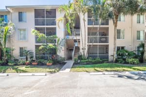 13791 Oneida Dr APT E1, Delray Beach, FL 33446, Sold 05/02/22