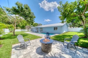 4 Via Lucindia Dr S, Stuart, FL 34996, Sold 04/26/22