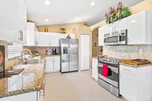 6731 Viale Elizabeth, Delray Beach, FL 33446, Sold 05/23/22