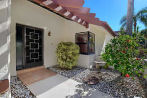 4896 Boxwood Cir, Boynton Beach, FL 33436, Sold 05/11/22