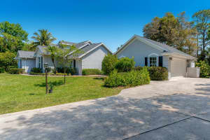 927 SE Waterside Way, Stuart, FL 34997, Sold 05/17/22