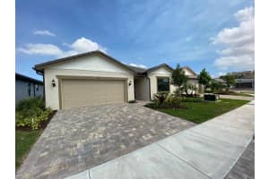 2920 Hibiscus Ave, Lauderdale Lakes, FL 33311, Sold 04/22/22