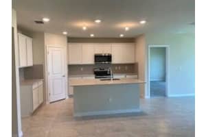 2920 Hibiscus Ave, Lauderdale Lakes, FL 33311, Sold 04/22/22