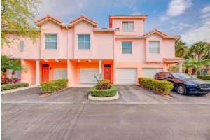 2038 Alta Meadows Ln APT 1508, Delray Beach, FL 33444, Sold 06/29/22