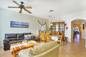 1106 Rialto Dr, Boynton Beach, FL 33436, Sold 05/05/22