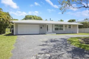 726 NE 26th Ave, Fort Lauderdale, FL 33304, Sold 05/03/22