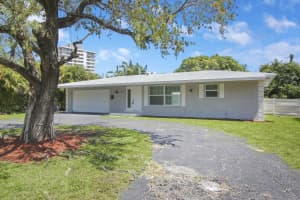 726 NE 26th Ave, Fort Lauderdale, FL 33304, Sold 05/03/22