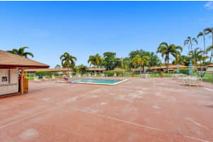 136 Mockingbird Ln, Delray Beach, FL 33445, Sold 05/13/22