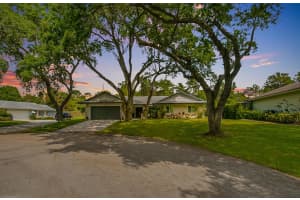 12762 SE Royal Troon Ct, Hobe Sound, FL 33455, Sold 05/04/22