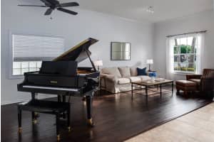 212 Kensington Way, West Palm Beach, FL 33414, Sold 04/27/22