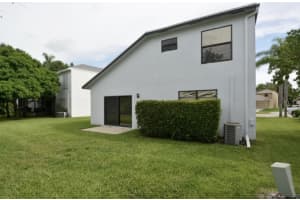 86 Magnolia Cir, Boynton Beach, FL 33436, Sold 05/17/22