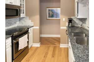 12724 Shoreline Dr d, Wellington, FL 33414, Sold 04/19/22