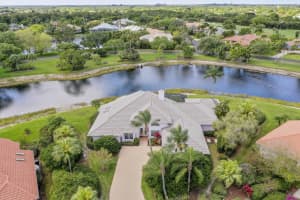 4322 SW Dundee Ct, Palm City, FL 34990, Sold 07/01/22