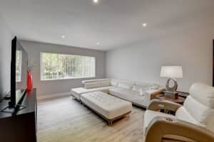 13770 Oneida Dr Apt A1, Delray Beach, FL 33446, Sold 07/18/22