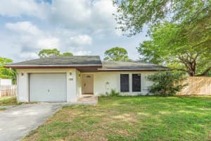 434 7th Ln SW, Vero Beach, FL 32962, Sold 05/27/22