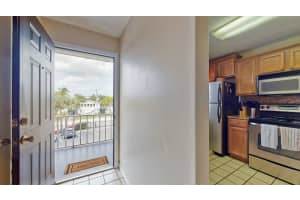 701 N Indian River Dr #303, Fort Pierce, FL 34950, Sold 05/05/22