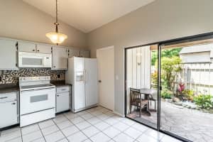 128 Sherwood Cir #13d, Jupiter, FL 33458, Sold 04/20/22