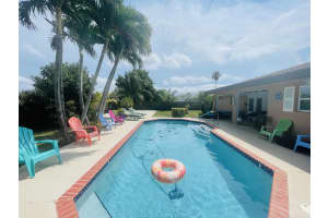 147 Dove Cir, Royal Palm Beach, FL 33411, Sold 05/26/22