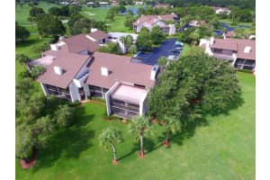 9460 Meadowood Dr APT 205, Fort Pierce, FL 34951, Sold 05/25/22