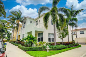 1447 NW 50th Dr, Boca Raton, FL 33431, Sold 05/02/22