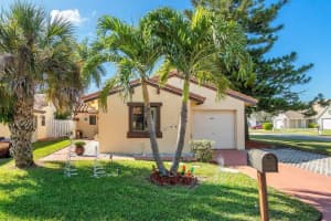 2850 Blue Spruce Ct, Lake Worth Beach, FL 33462, Sold 06/02/22