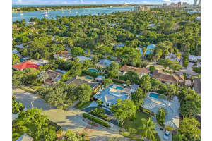 300 35th St, West Palm Beach, FL 33407, Sold 06/27/22