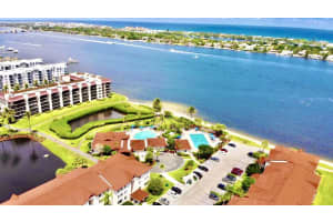 110 Half Moon Cir APT D2, Hypoluxo, FL 33462, Sold 05/25/22