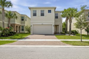 1573 NW Cataluna Cir, Port St. Lucie, FL 34986, Sold 06/09/22
