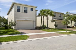 1573 NW Cataluna Cir, Port St. Lucie, FL 34986, Sold 06/09/22