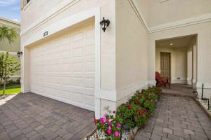 1573 NW Cataluna Cir, Port St. Lucie, FL 34986, Sold 06/09/22